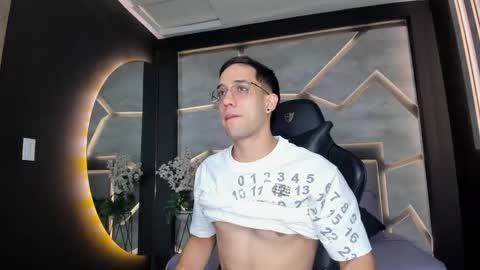 Alex online show from February 24, 11:21 am