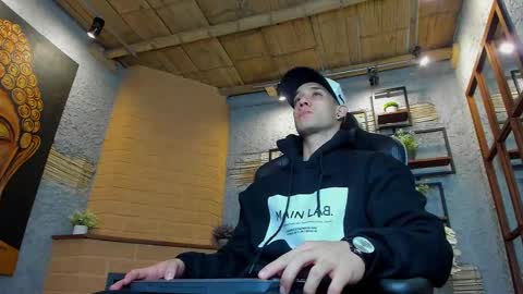 Alex online show from March 5, 11:28 am