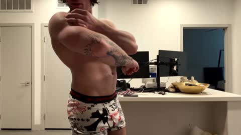 Chesxbradyminajj online show from January 25, 12:17 am