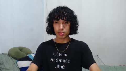 Alexis online show from November 24, 7:01 pm