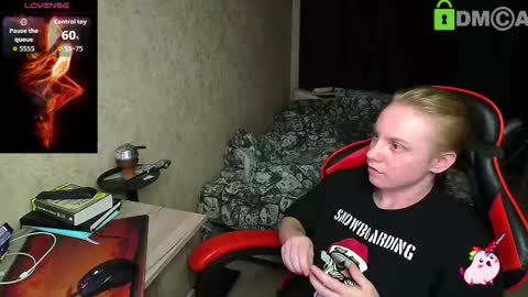 Snapshot of alexis_gordon chatting on September 27, 10:18 pm Alexis online show from September 27, 10:18 pm