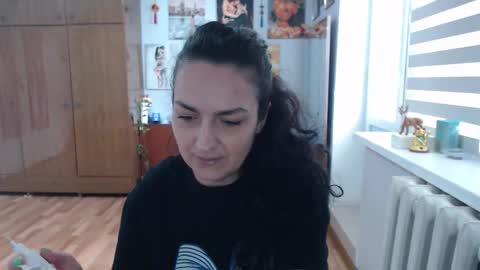 AlexisMillers online show from May 14, 10:46 am