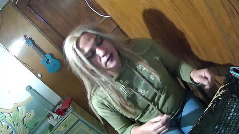 alexiss699 online show from December 16, 12:27 pm