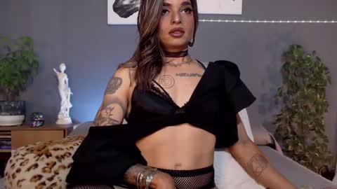 Snapshot of alexjhonsson chatting on September 12, 12:18 pm Alexjhonsson online show from September 12, 12:18 pm