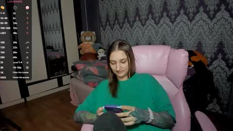 Alex online show from December 9, 4:45 am