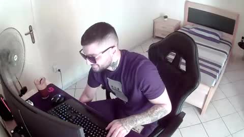 alexthepro00 online show from July 21, 3:36 pm