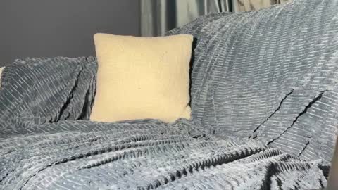 Alex online show from December 2, 11:02 pm