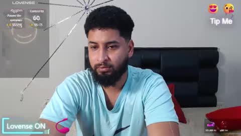 alexx_bbc_ online show from December 3, 8:11 pm