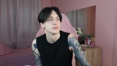 Alex online show from November 4, 11:55 am