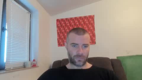 alfiesolomons87 online show from December 22, 8:32 am