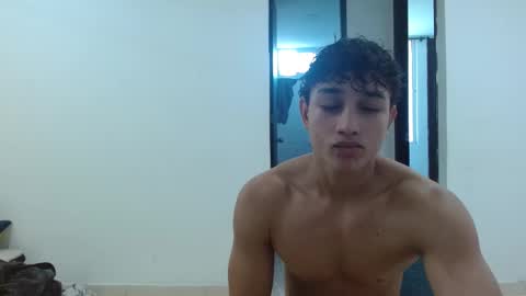 alfred_cantillo online show from December 4, 5:45 pm