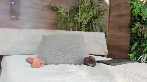 Ali online show from January 8, 5:30 pm