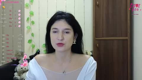 Alianna online show from March 8, 12:20 pm