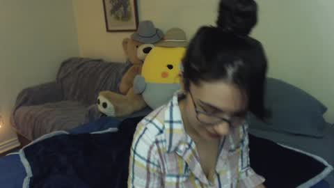 Alice Asks online show from December 7, 4:48 am