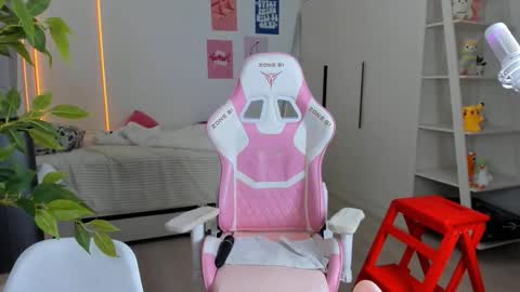 Alichery online show from December 17, 6:09 am