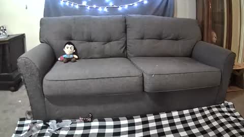 alice_leray online show from December 16, 5:17 am