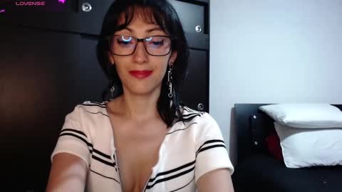 alice mossa online show from February 11, 12:59 am