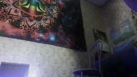 Snapshot of alice_peach chatting on October 4, 1:42 pm bigclit daddy squirt bigdildo fit online show from October 4, 1:42 pm
