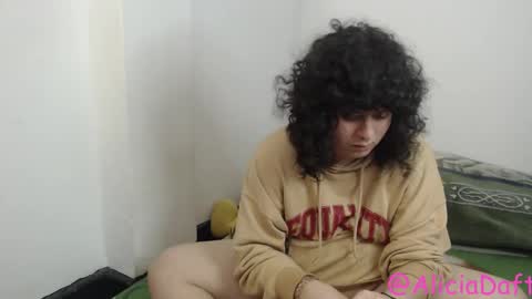 Alicia Aldara online show from March 21, 8:35 pm