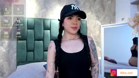 Alice  online show from November 28, 3:25 am