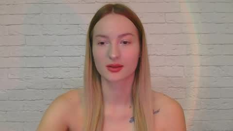 Alice online show from October 12, 4:32 pm