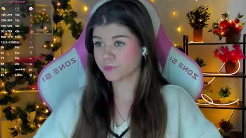 Alice online show from October 12, 2:09 pm