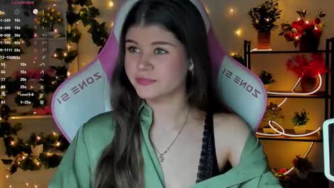 Alice online show from October 9, 7:19 pm