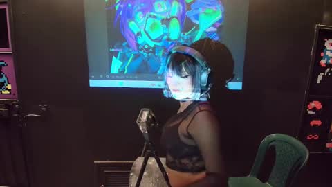 alice_von_rose online show from November 18, 9:07 pm