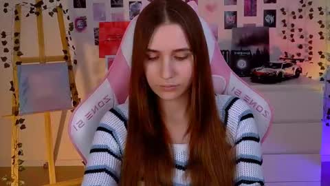 alicecharmy online show from February 12, 7:56 pm