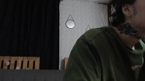 alicee_logan_ online show from January 19, 5:58 am