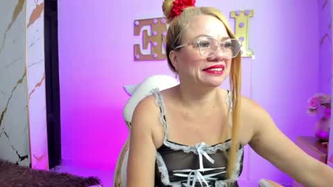 alicee online show from July 18, 4:03 am