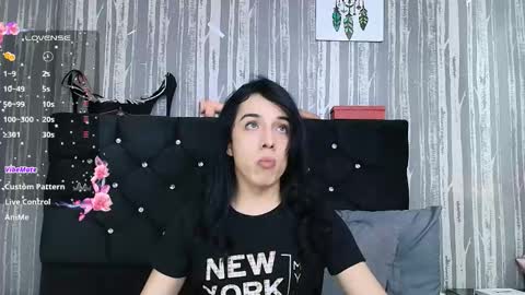 alicee_moonn online show from November 17, 7:05 pm