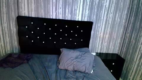 alicee_moonn online show from February 19, 10:09 pm