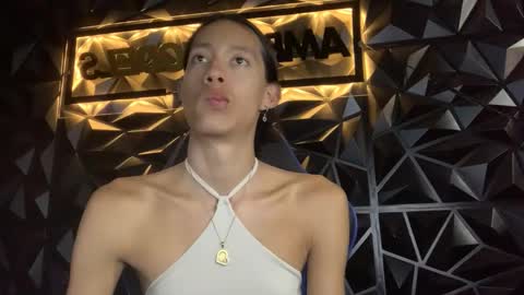 Alice Salvatore online show from February 4, 2:54 pm