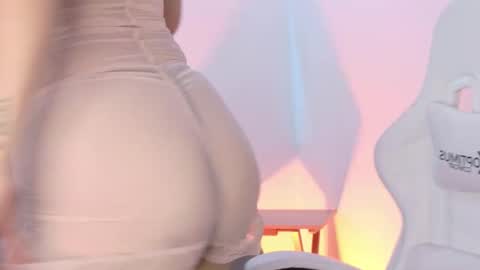 Snapshot of alicefischers chatting on October 4, 9:56 pm Alice online show from October 4, 9:56 pm