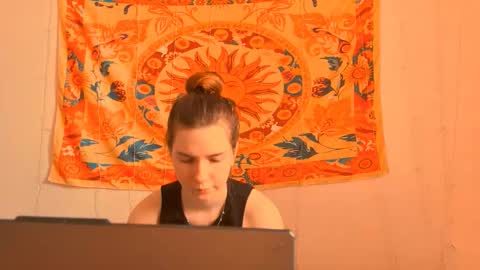 Alice online show from March 27, 5:57 am