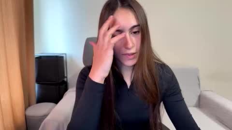 Snapshot of alicekollt chatting on September 29, 9:41 am alicekollt online show from September 29, 9:41 am