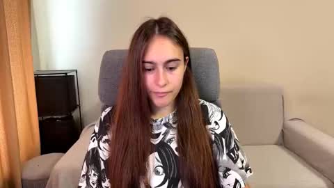 Snapshot of alicekollt chatting on October 7, 9:49 am alicekollt online show from October 7, 9:49 am