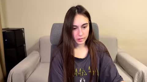 alicekollt online show from March 5, 12:30 am