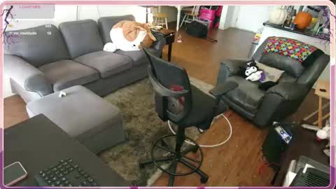 Alice Liddell online show from November 7, 6:10 pm