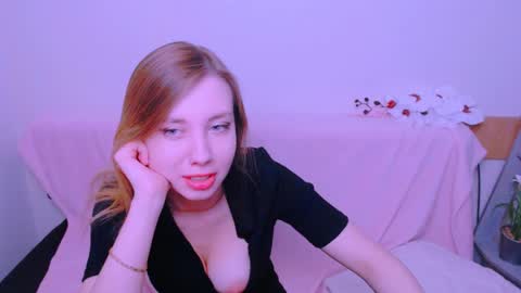 Alice online show from May 10, 10:32 am