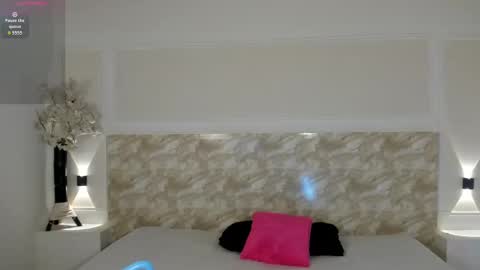 AliceRoss online show from October 9, 8:14 pm