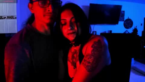 Ms. Alice and Mr. Rabbit online show from December 31, 4:27 am