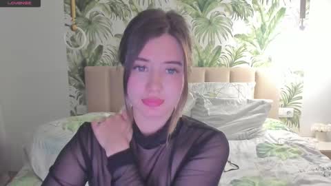 Alice online show from September 29, 6:07 pm