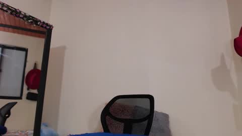 Snapshot of aliceusher_1 chatting on February 9, 11:15 pm J Ruiz online show from February 9, 11:15 pm