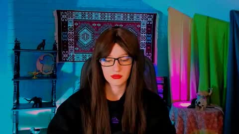 alicewelch_ online show from October 17, 8:18 am