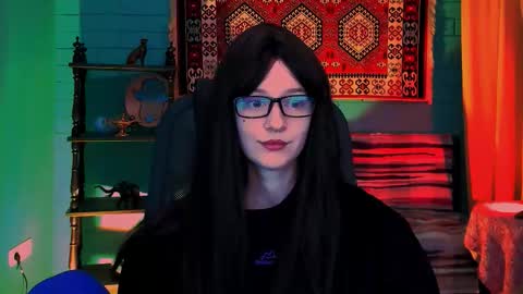 alicewelch_ online show from October 10, 9:04 am