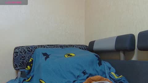 AliceWoolfy online show from March 23, 9:09 pm