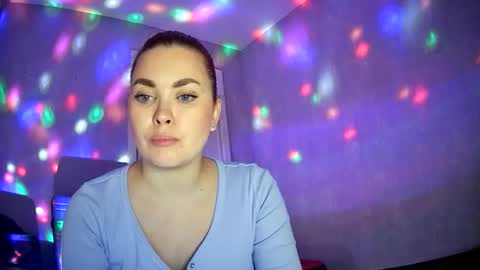 AlicexFresh online show from November 30, 11:50 am