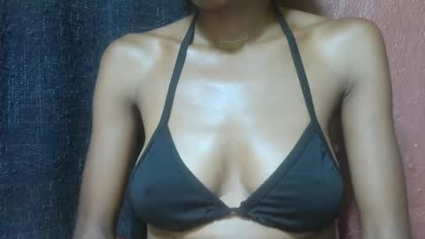 alicia253177 online show from February 24, 3:12 am